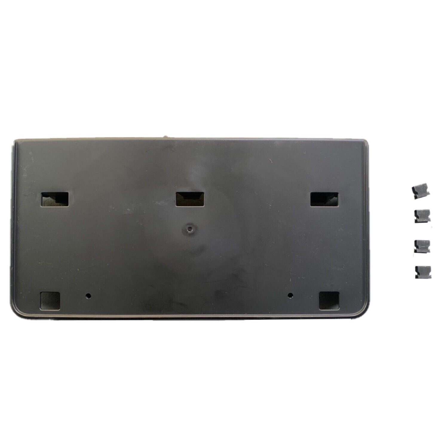 Support de plaque d'immatriculation avant pour Audi A3 2018-2020 avec matériel de montage (réf. OM 45216, AU1068124) - Hunt Parts