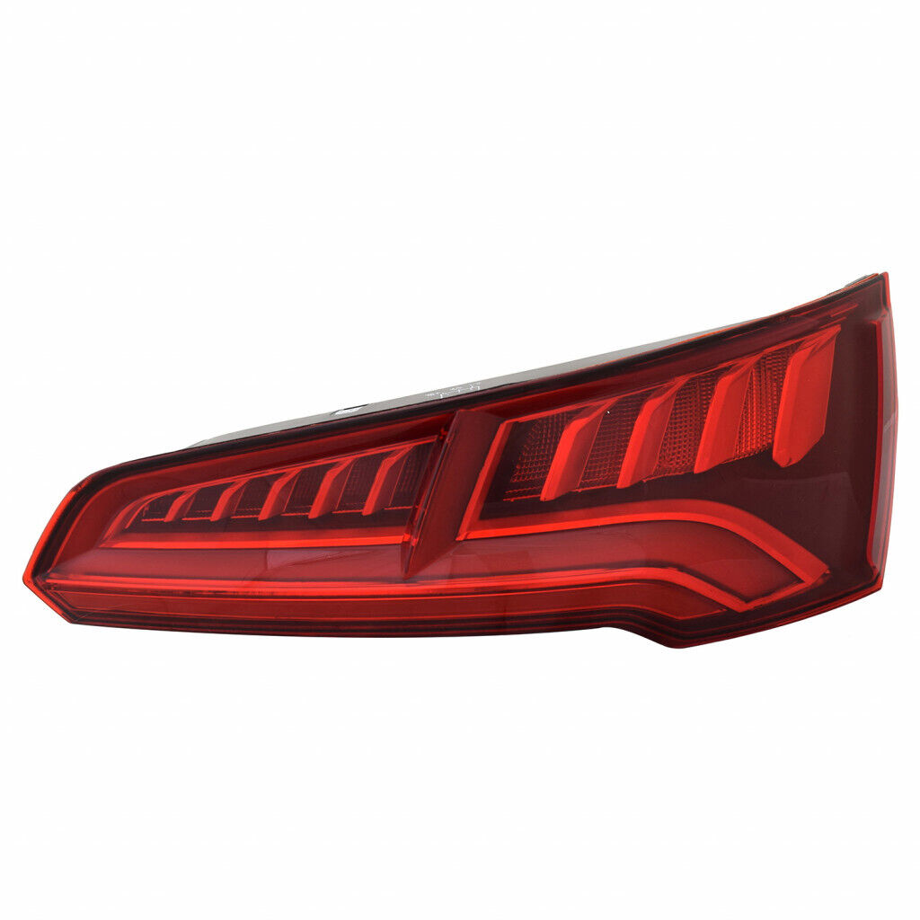 Feu arrière côté passager Audi Q5 2018-2020, monté sur hayon, Capa, Au2801120C - Hunt Parts