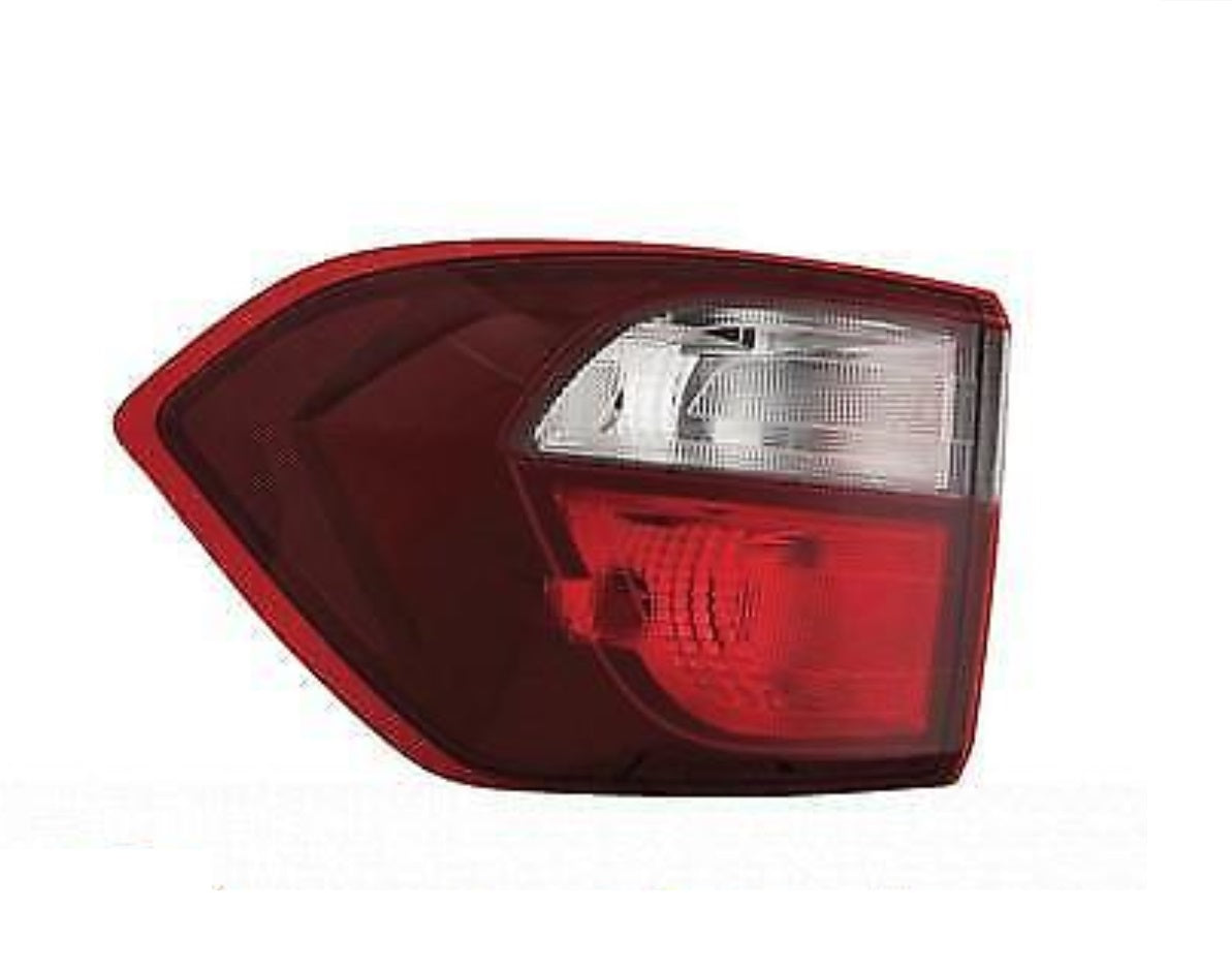 Feu arrière côté conducteur Ford Ecosport 2018-2022, niveau 3, haute qualité, référence Fo2804124 - Hunt Parts