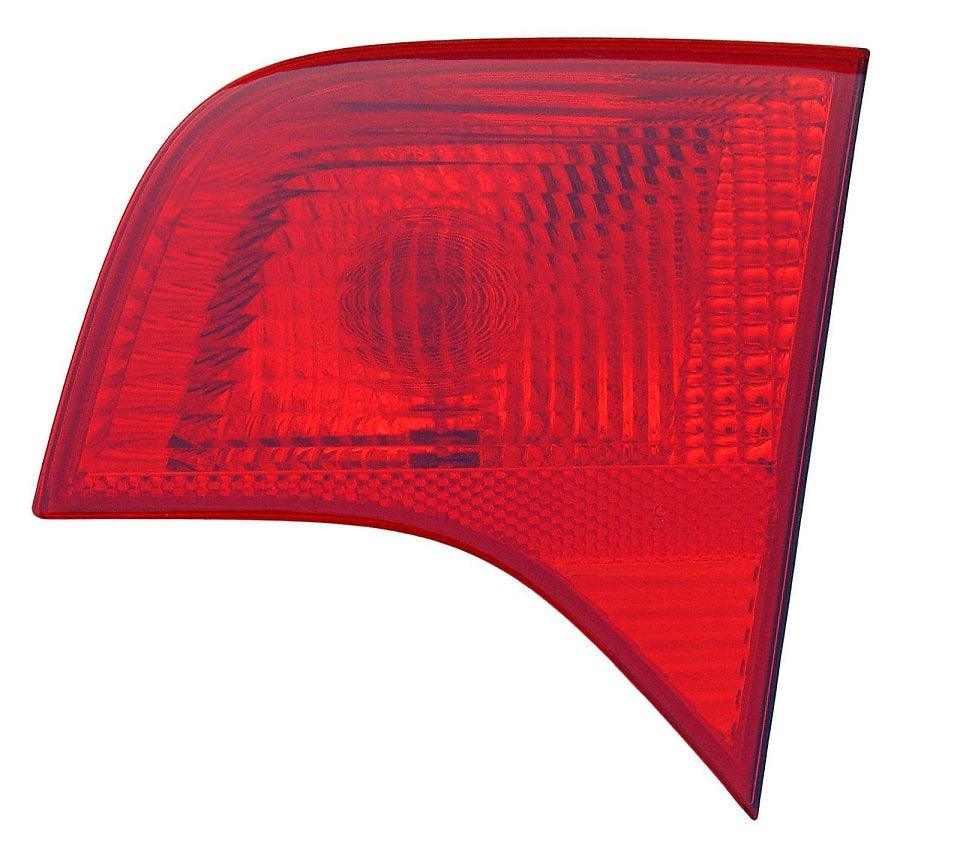 Feu de coffre côté conducteur Audi A4 2005-2008, AU2800104