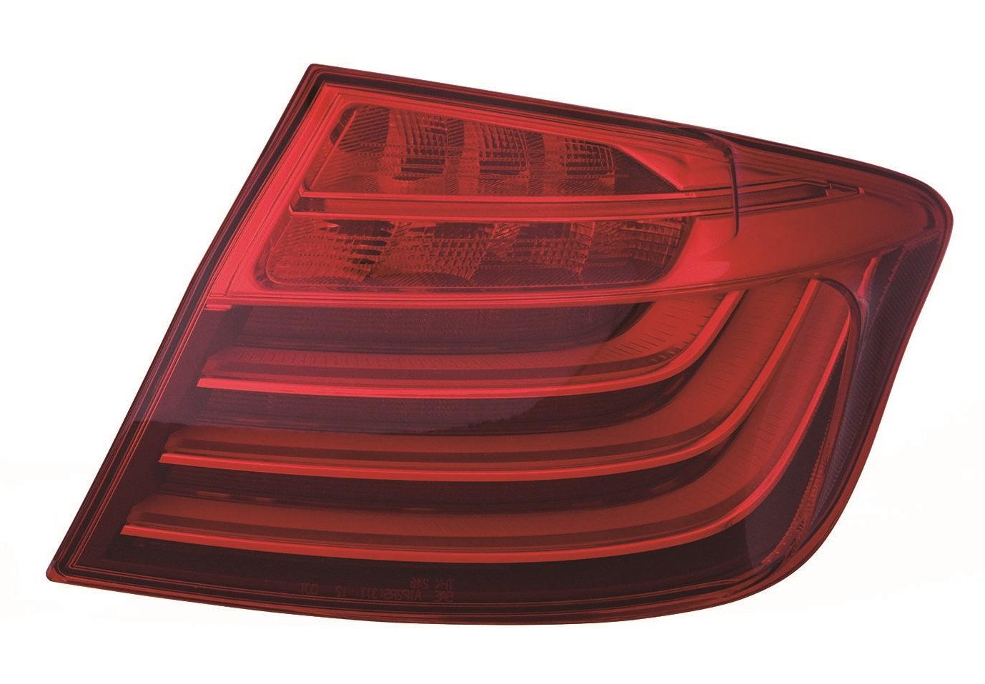 Feu arrière côté passager pour BMW Série 5 (2014-2016), LED haute qualité, BM2805111