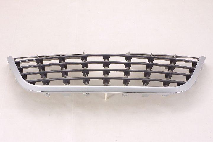 Calandre Chrysler Town Country 2008-2010 noire, CH1200322