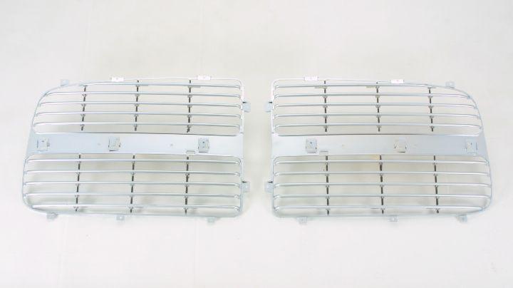 Calandre côté passager chromée pour Dodge Ram 2500 (2003-2005), CH1201104