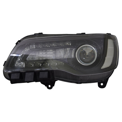 Phare avant côté conducteur Chrysler 300 2015-2017 halogène, enjoliveur noir, CH2502269C - Hunt Parts