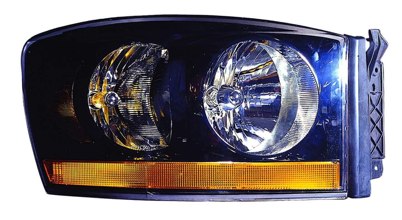 Phare avant côté passager pour Dodge Ram 1500 2006 avec cache noir, référence CH2519115C - Hunt Parts