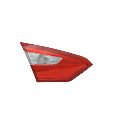Feu de coffre côté conducteur (feu de recul) pour Ford Focus 2012-2014, berline, référence Fo2802104C - Hunt Parts