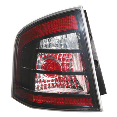 Feu arrière côté conducteur pour Ford Edge 2009-2010 Sport Pkg Capa, référence Fo2818133C - Hunt Parts