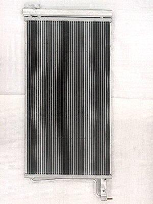 Condenseur Ford Focus électrique 2012-2014 (3981) sans turbo, FO3030236