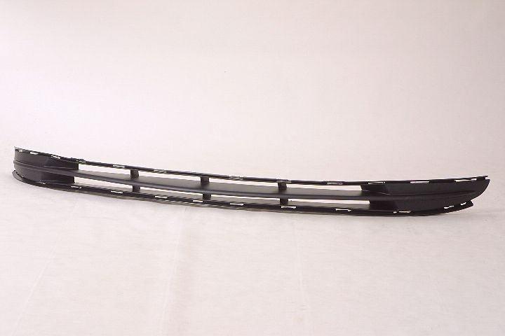 Calandre inférieure Saturn Ion Sedan 2003-2007 Noir mat sans antibrouillard (panneau inférieur), GM1041109