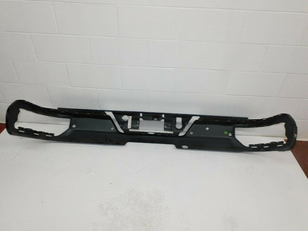 2020-2021 Chevrolet Silverado 3500 Bumper Rear Assembly Black With Blind Spot Brackets Single Exhaust
