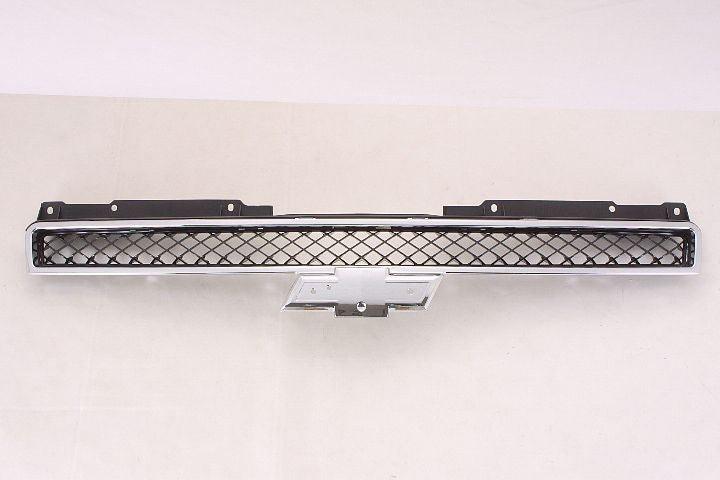 Calandre supérieure chromée avec cadre noir pour Chevrolet Suburban 2007-2014, GM1200563