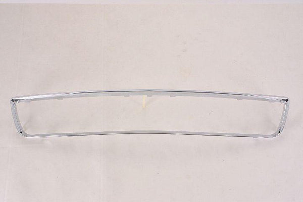 2006-2007 Chevrolet Malibu Maxx Grille Moulding Lower Exclude Ss Model Satin Nickel