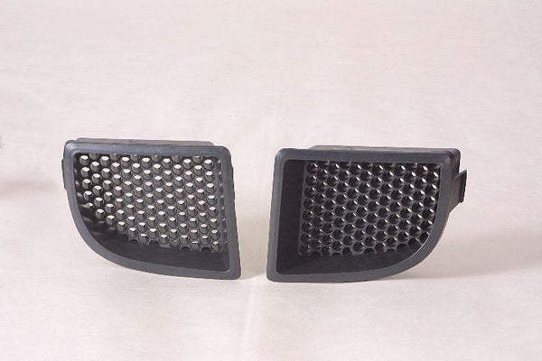 2002-2005 Saturn Vue Fog Lamp Cover Front Driver Side