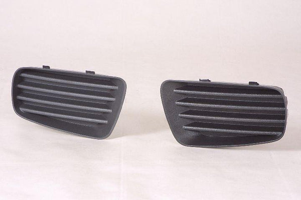 2006-2007 Saturn Vue Fog Lamp Cover Front Driver Side