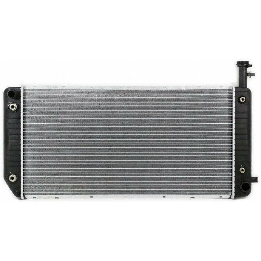 Radiateur pour Chevrolet Express 2006-2017 (13476) 4.8L/6.0L V8 avec port de capteur, GM3010575