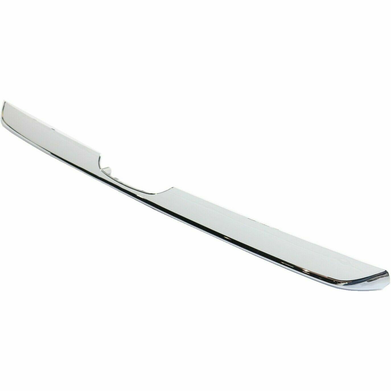 Moulure inférieure de calandre chromée pour Honda CR-V 2005-2006 (fabrication japonaise), HO1216107