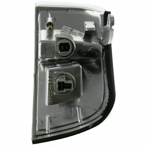 1990-1991 Honda Accord Sedan Side Marker Lamp Passenger Side