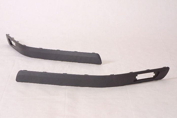 2004-2006 Hyundai Elantra Bumper Moulding Front Passenger Side