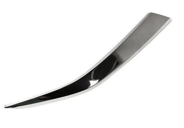 2019-2020 Hyundai Santa Fe Bumper Moulding Front Passenger Side Smoked Chrome Finish(Extension To Moulding Above Grille)