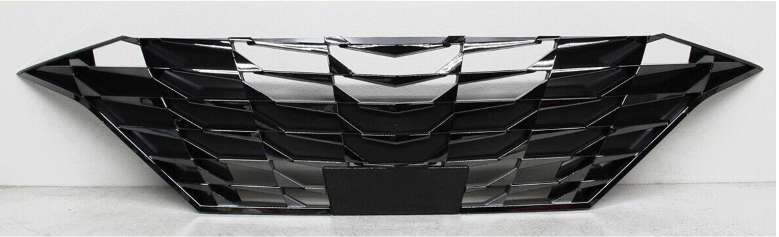 Calandre avant Hyundai Elantra Sedan 2021-2023, moulure chromée fumée avec système adaptatif, fabrication américaine, HY1200237 - Hunt Parts