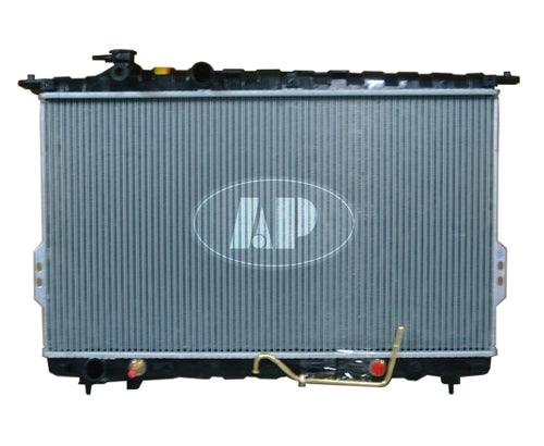 2001-2004 Kia Magentis Radiator (2339)
