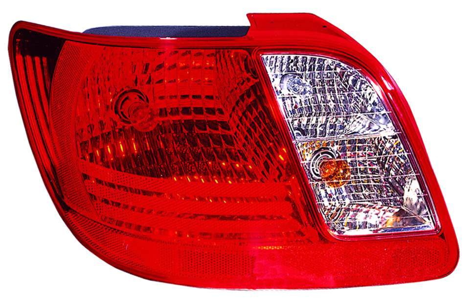 Feu arrière côté conducteur Kia Rio berline 2006-2011 Capa - Pièces détachées Hunt