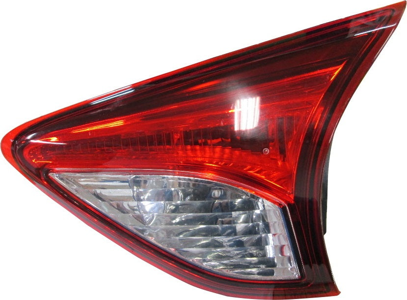 Feu de coffre côté passager pour Mazda CX-5 2013-2016 (feu de recul) Capa, MA2803108C - Hunt Parts