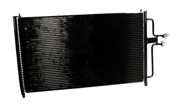 Condenseur Ford Escape 2005-2007 (3298) (sauf hybride), MA3030148