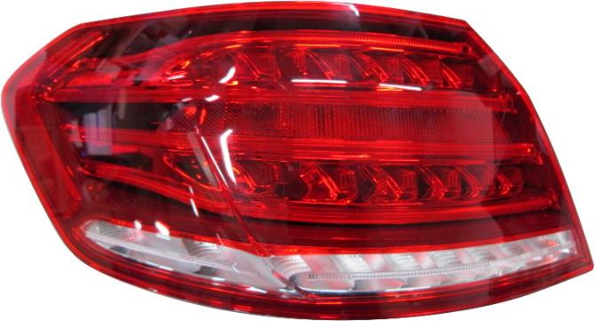 Feu arrière côté conducteur Mercedes E350 2014 Berline Capa - Pièces détachées Hunt