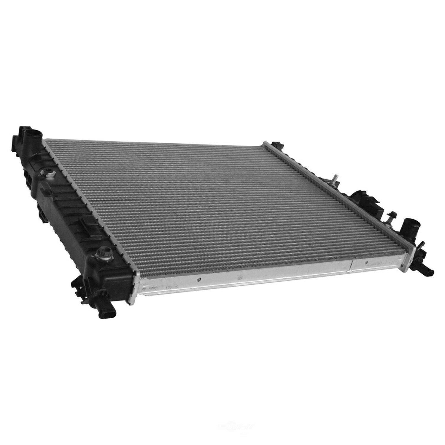 Radiateur Mercedes ML430 1999-2001 (2190) V6/V8, MB3010125