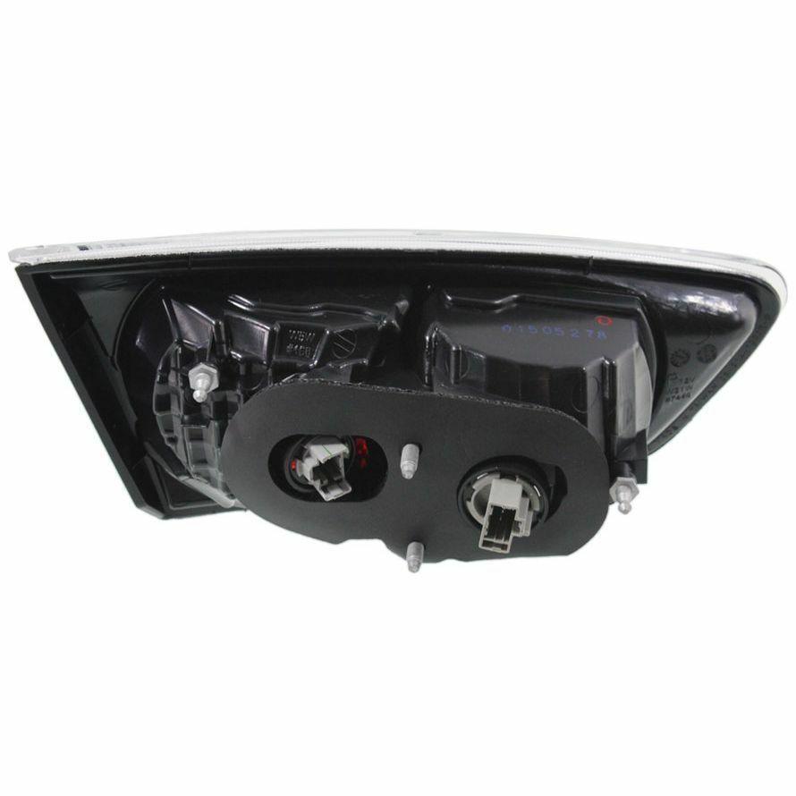 Feu de coffre côté passager pour Mitsubishi Lancer 2009-2015 (feu de recul) (Tous modèles 10-15/2009 avec turbo) Qualité économique, MI2803101U