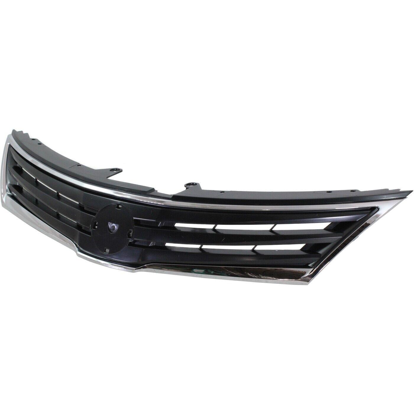 Calandre Nissan Versa 2010-2012 grise avec moulure chromée (sauf berline 2012), NI1200242
