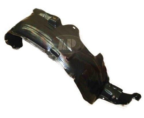 Passage de roue côté passager Nissan Sentra 1995-1997, NI1251101