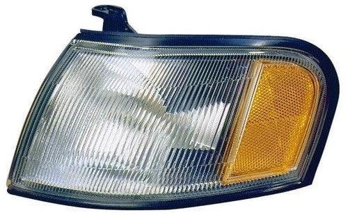 1995-1999 Nissan Sentra Side Marker Lamp Passenger Side