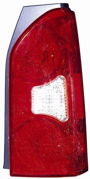 2005-2015 Nissan Xterra Tail Lamp Passenger Side