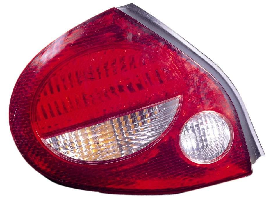 Feu arrière côté conducteur Nissan Maxima 2000-2001 (Gle-Gxe), NI2818105V