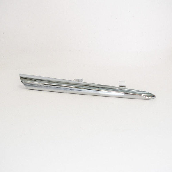 2018-2019 Toyota Yaris Hatchback Bumper Moulding Front Passenger Side Chrome Finish