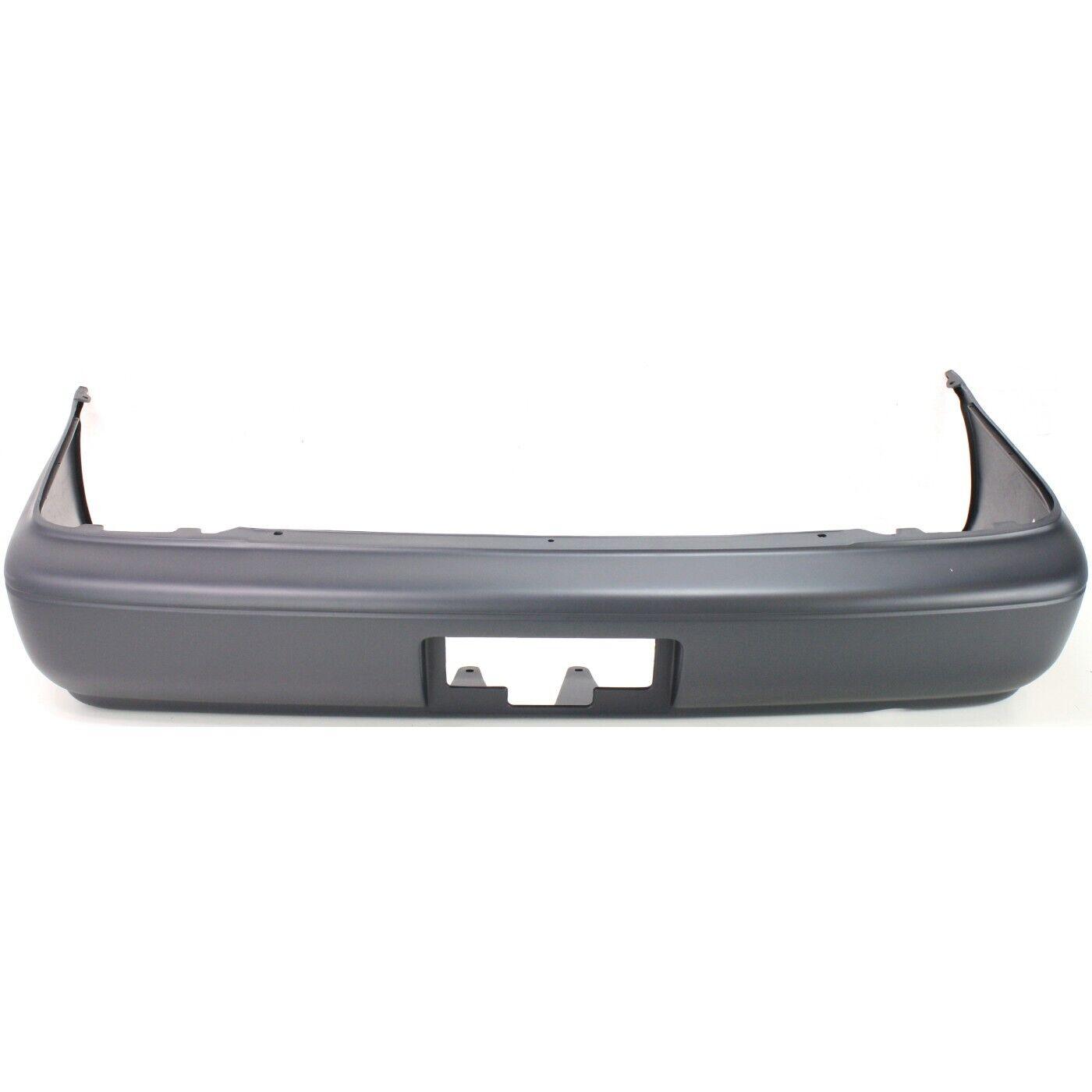 Pare-chocs arrière apprêté pour Toyota Corolla berline 1993-1997, TO1100174 - Hunt Parts