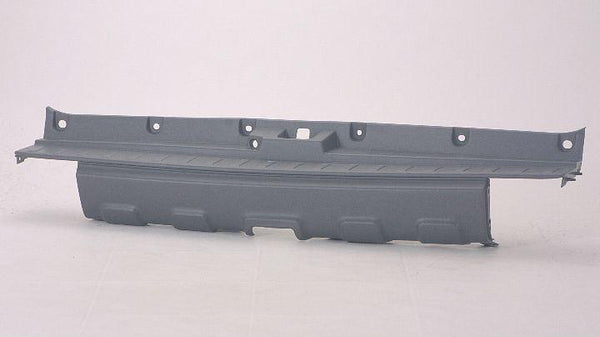 2003-2005 Toyota 4Runner Bumper Rear Primed Center Section With Trailer Hitch