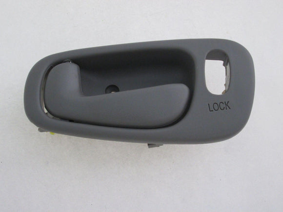 2000-2002 Chevrolet Prizm Door Handle Front Driver Side Inner Usa Type Power Lock Grey