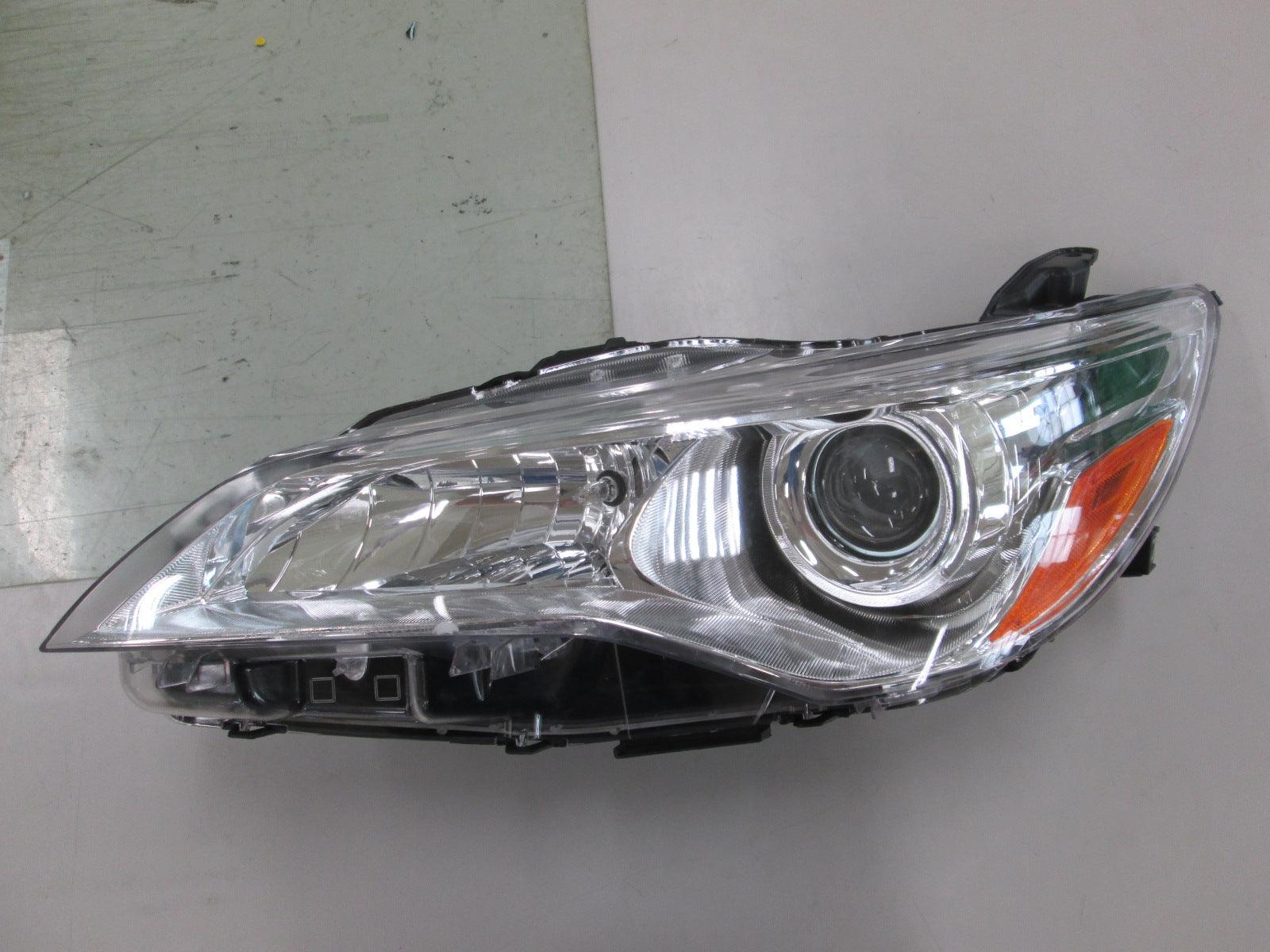 Phare avant côté conducteur pour Toyota Camry 2015-2017, halogène LE/XLE, enjoliveur chromé, sans LED, fabrication Kentucky, haute qualité, TO2502222