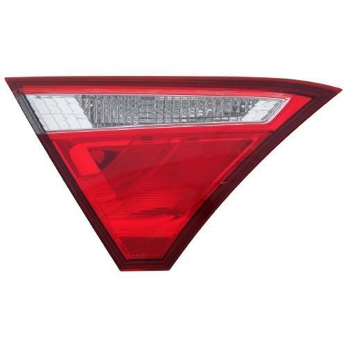 Feu de coffre côté conducteur (feu de recul) pour Toyota Camry 2015-2017, référence Capa, TO2802116C - Hunt Parts