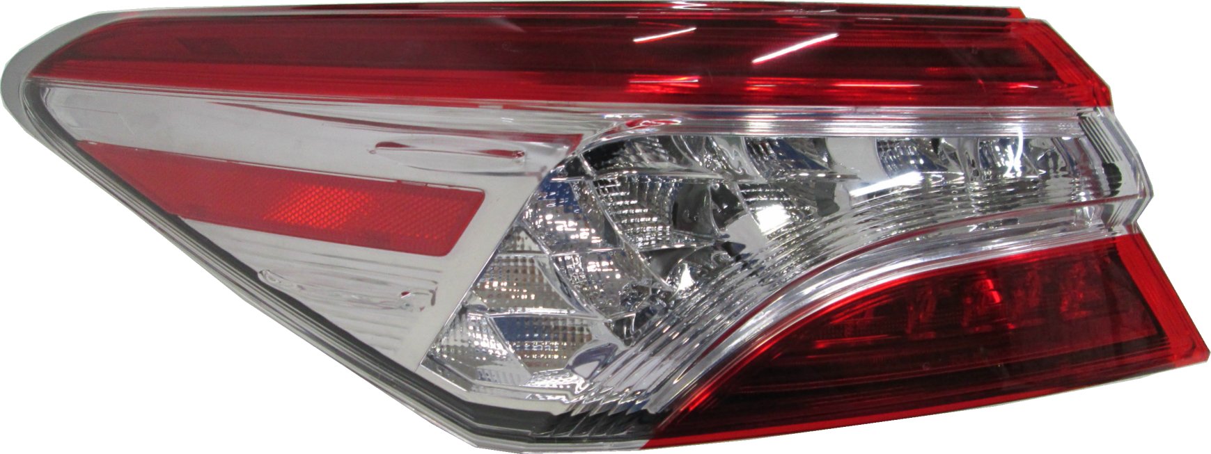 Feu arrière côté conducteur pour Toyota Camry 2018-2020 (modèle XLE, Capa, USA), référence TO2804136C - Hunt Parts