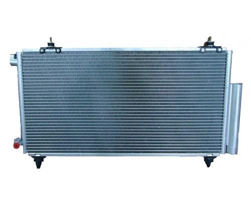 Condenseur Toyota Celica 2000-2002 (3075) avec déshydrateur, TO3030109