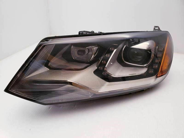 2011-2014 Volkswagen Touareg Head Lamp Driver Side Hid Black Bezel With Chrome Trim Insert High Quality