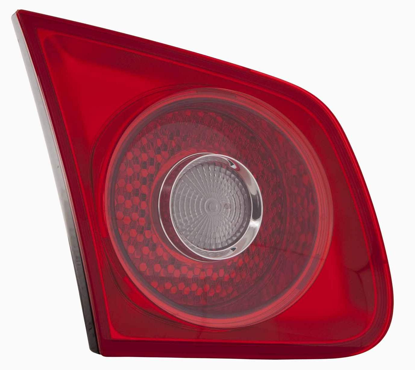 Feu de coffre côté conducteur Volkswagen Jetta 2005-2007 (feu de recul) Capa, VW2882101C - Hunt Parts